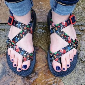 How To Spot Fake Chacos