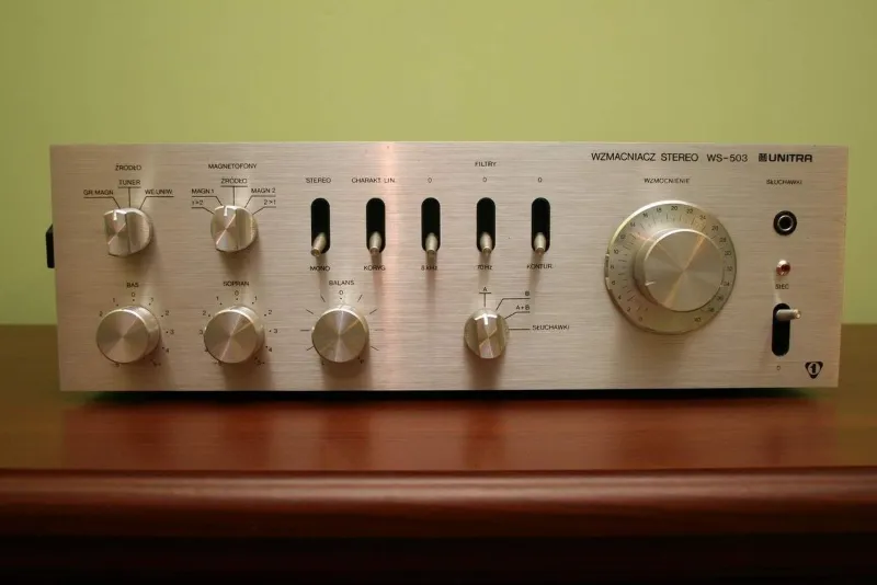 How To Connect Power Amp To AV Receiver