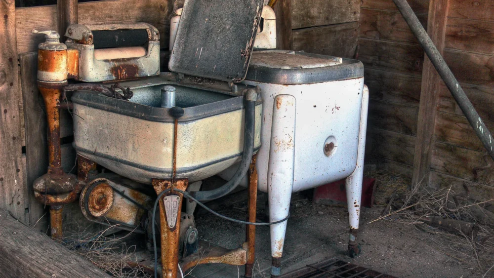 Washing Machine In 1920s