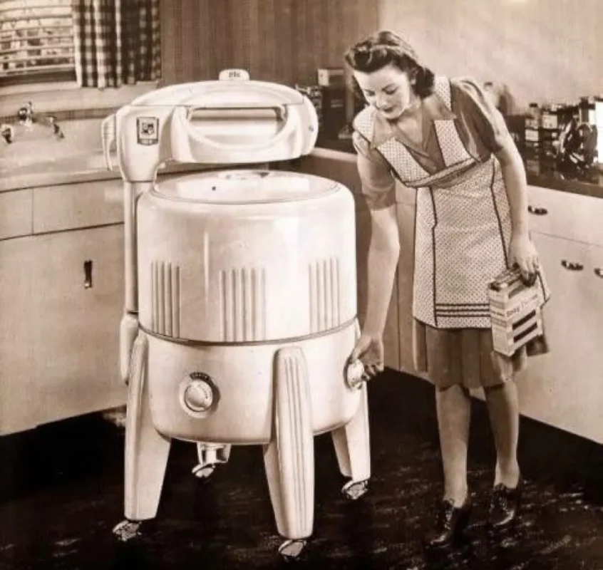 1940s Washing Machine
