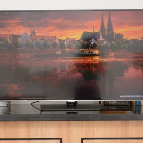 Which Is Better Samsung Or Lg Smart Tv