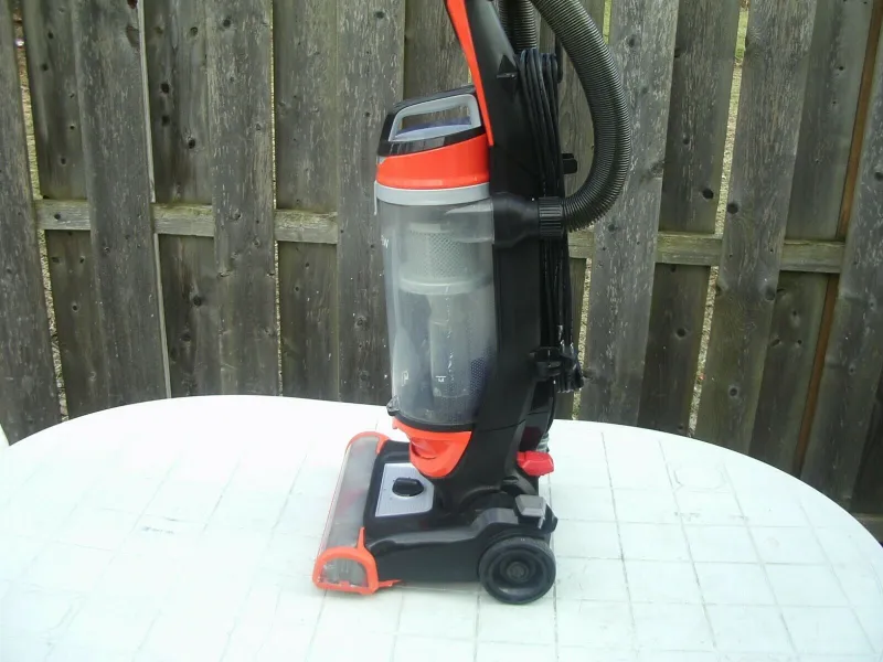 bissell cleanview bagless vacuum cleaner 2486 orange